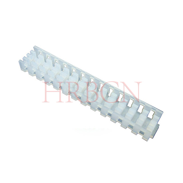 Close-up of locking buckle on 3.96mm IDC dust cover M7061(I)-N