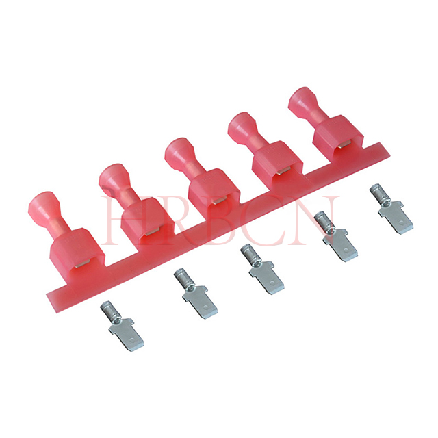 Fully insulated terminal solutions for industrial automation