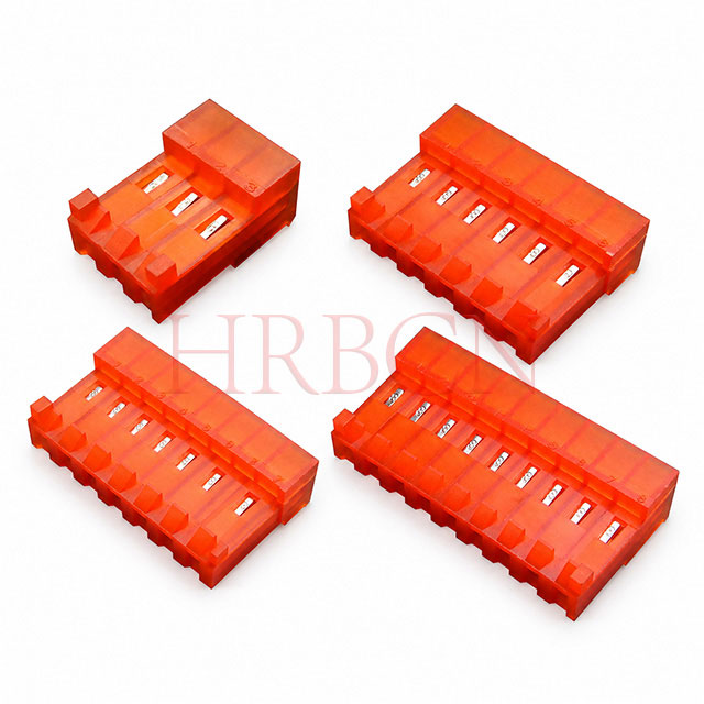 HRB M7060R-N-C-R 3.96mm 90° closed-end IDC connector with locking ramp and polarizing tabs AWG18
